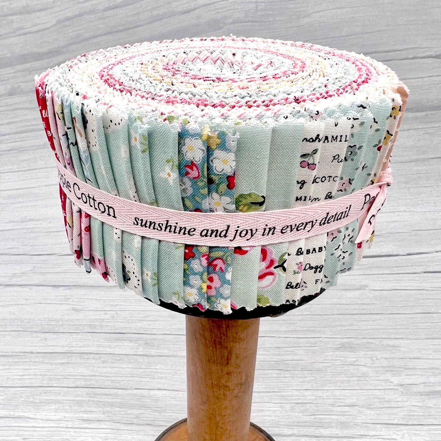 My Favorite Things, 2 1/2" Strips/Jellyroll, 21 Prints with 42 Pieces - Good Vibes Quilt Shop