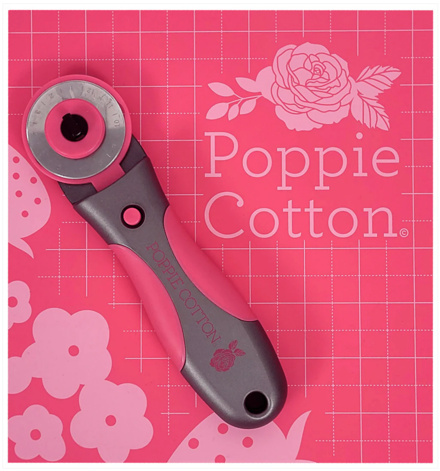 Poppie Cotton 45mm Pink Rotary Cutter, Quilters Select
