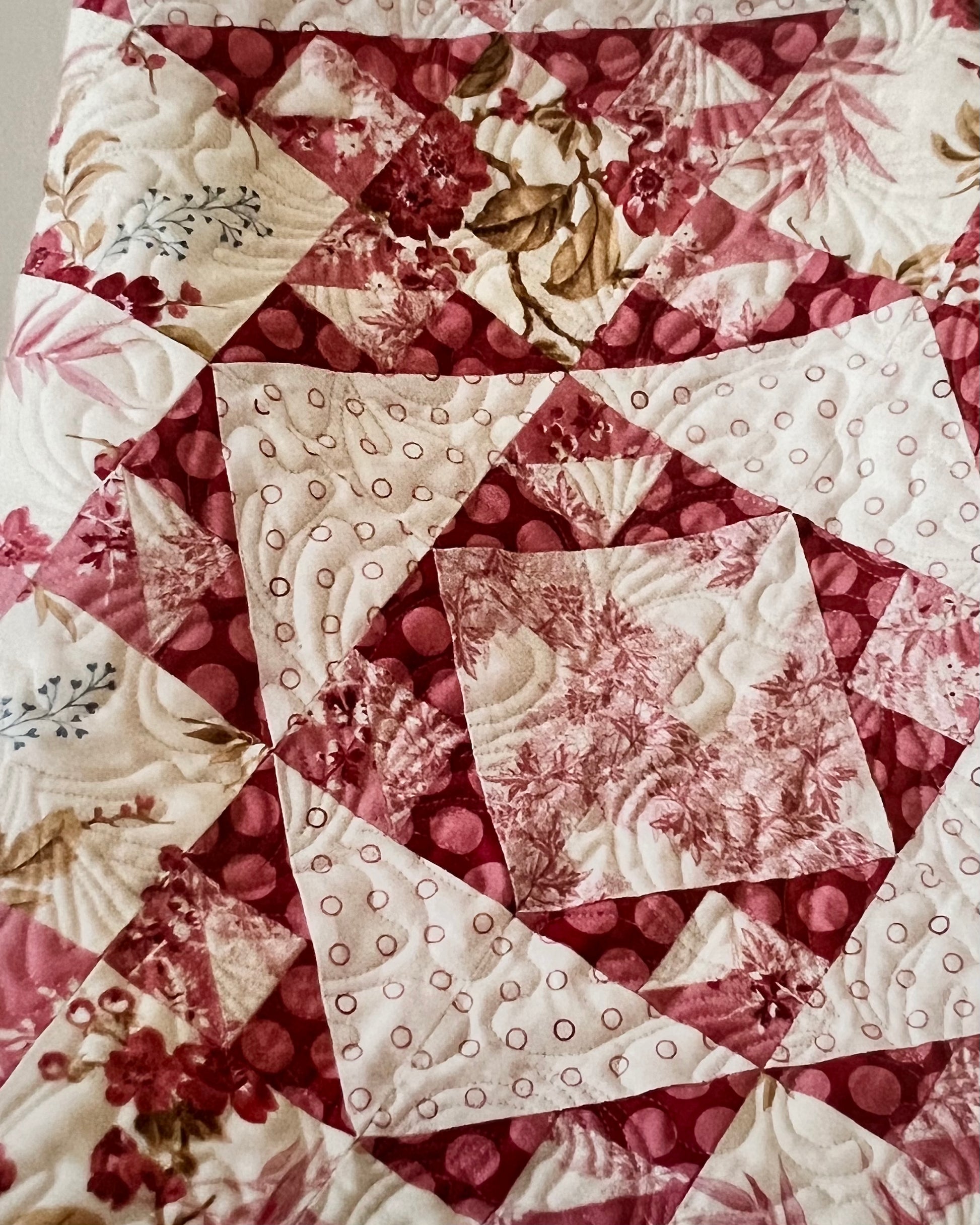 Sew In Love, Edyta Sitar of Laundry Basket Quilts - Good Vibes Quilt Shop