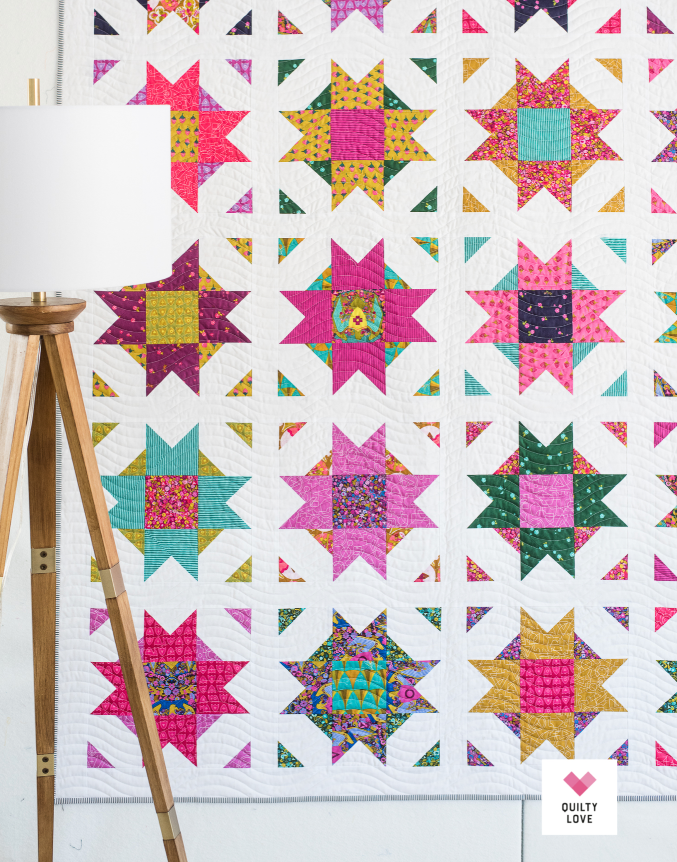 COMPASS STAR Quilty Love Pattern by Emily Dennis #124