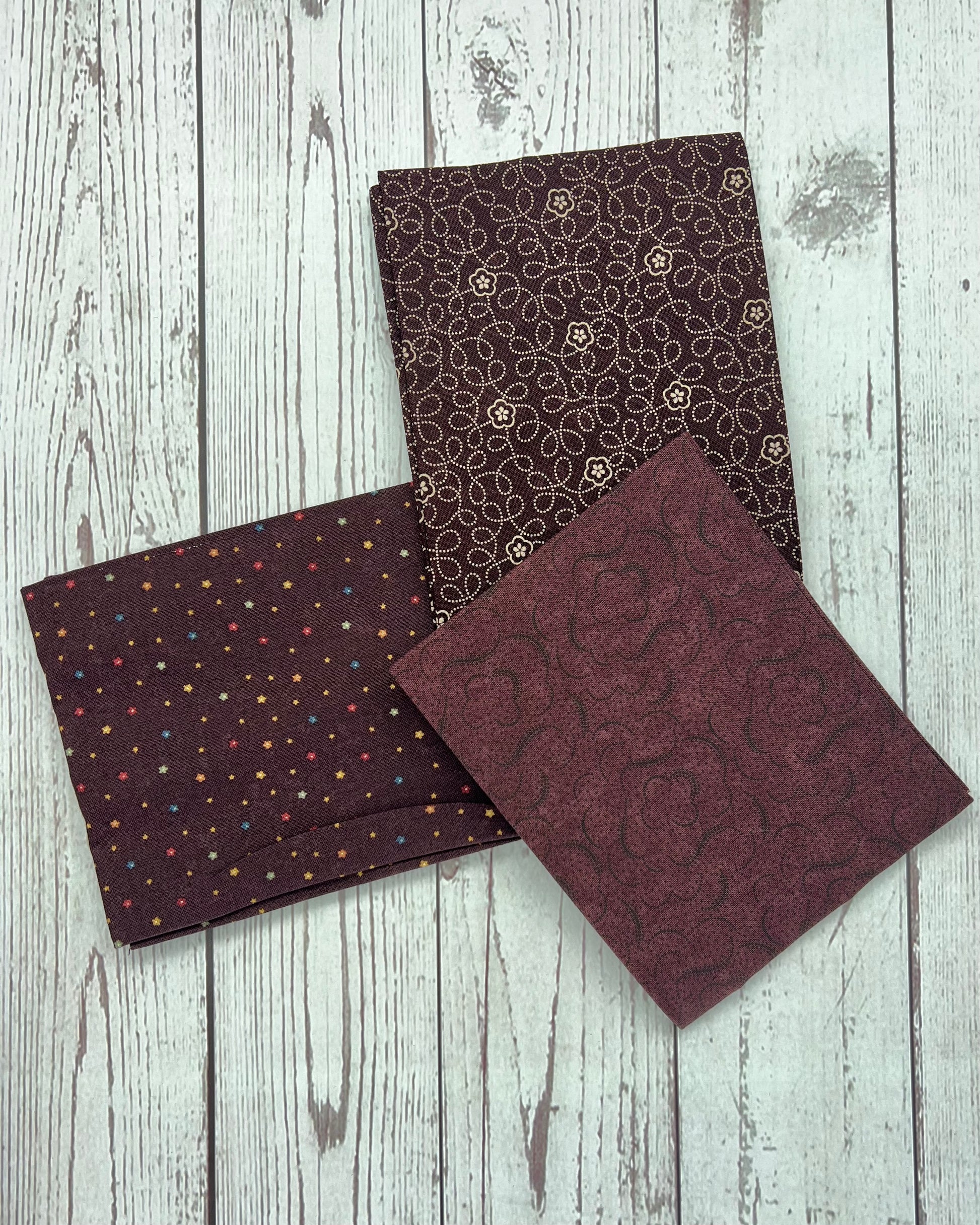 Daisy Lane, Fat Quarter Bundle, 40 pieces! by Moda Fabrics - Good Vibes Quilt Shop