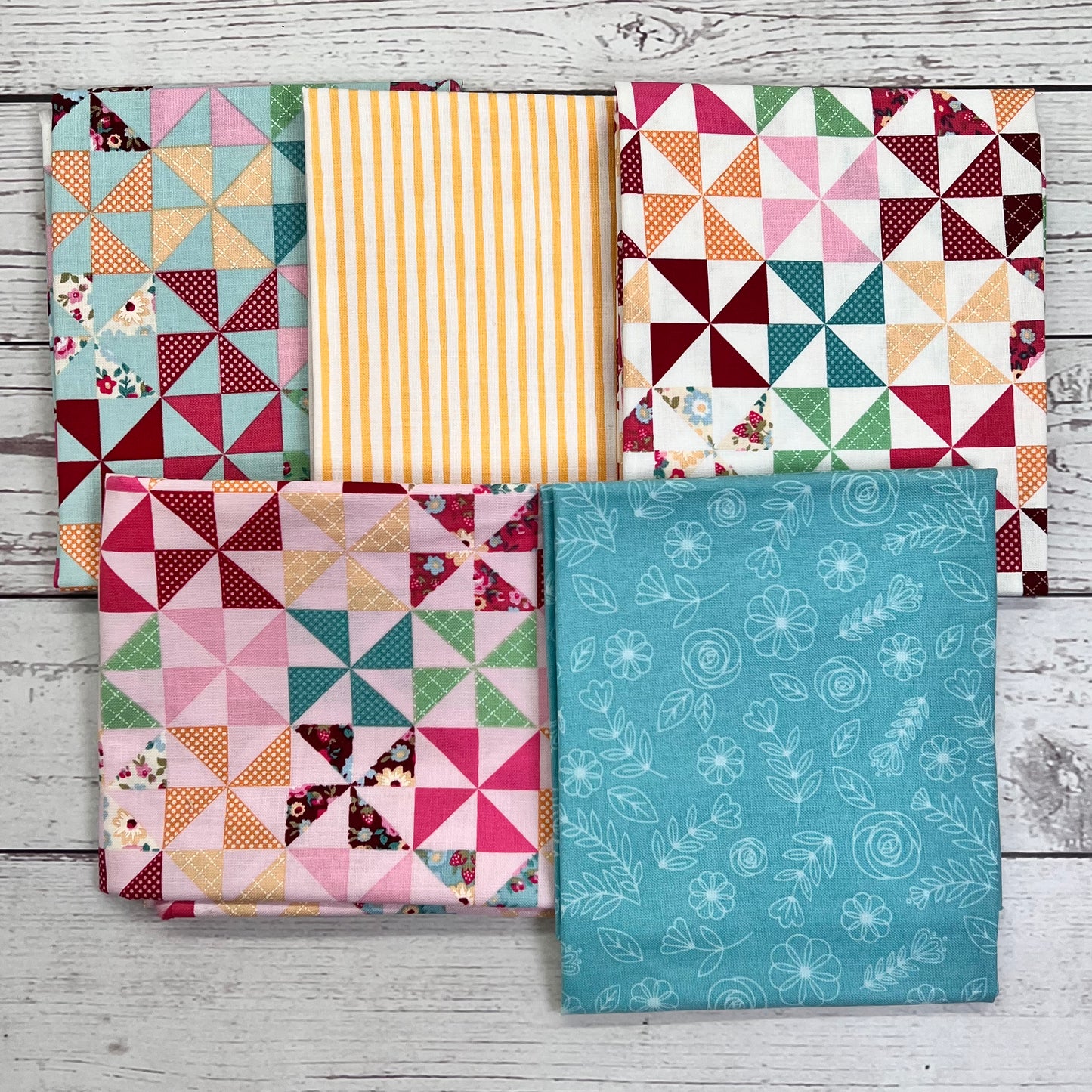 Fat Quarter Packs, FAT AND GROOVY, 5 Pieces